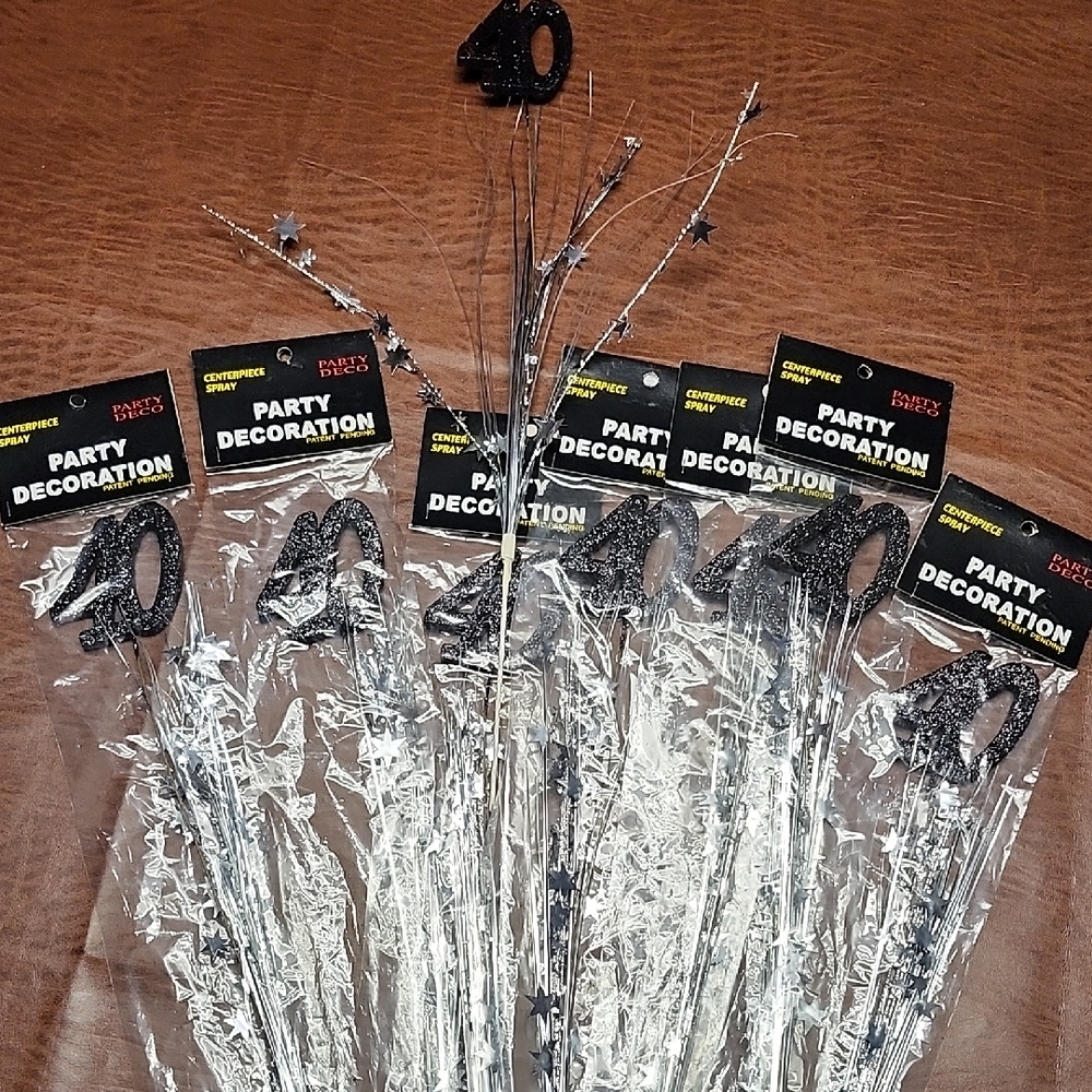 Nique Black and Silver Party Spray Decorations